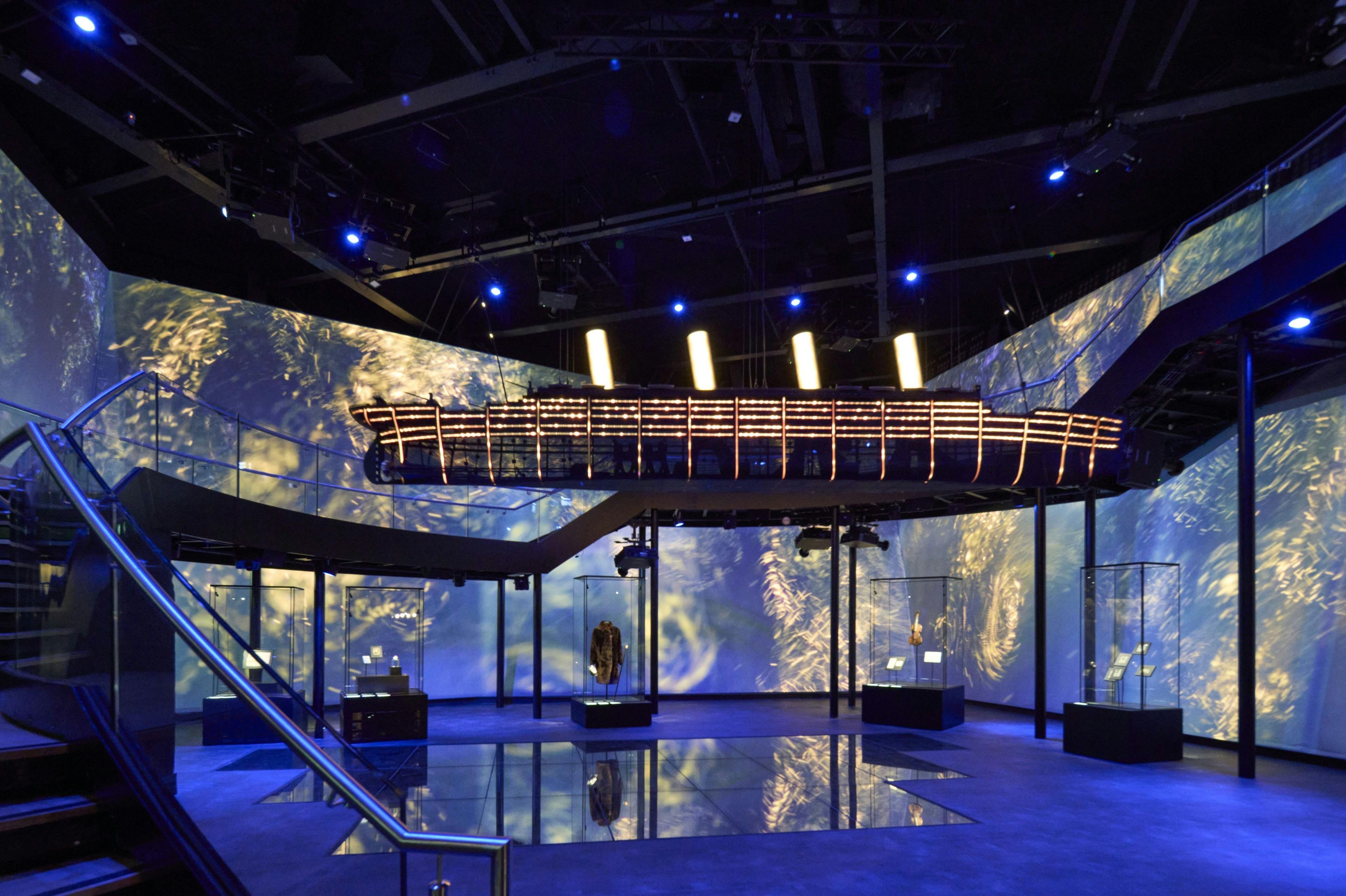 Belfast: Hop-on Hop-off Bus Tour + Titanic Belfast Museum Entry + Train Ticket — main image