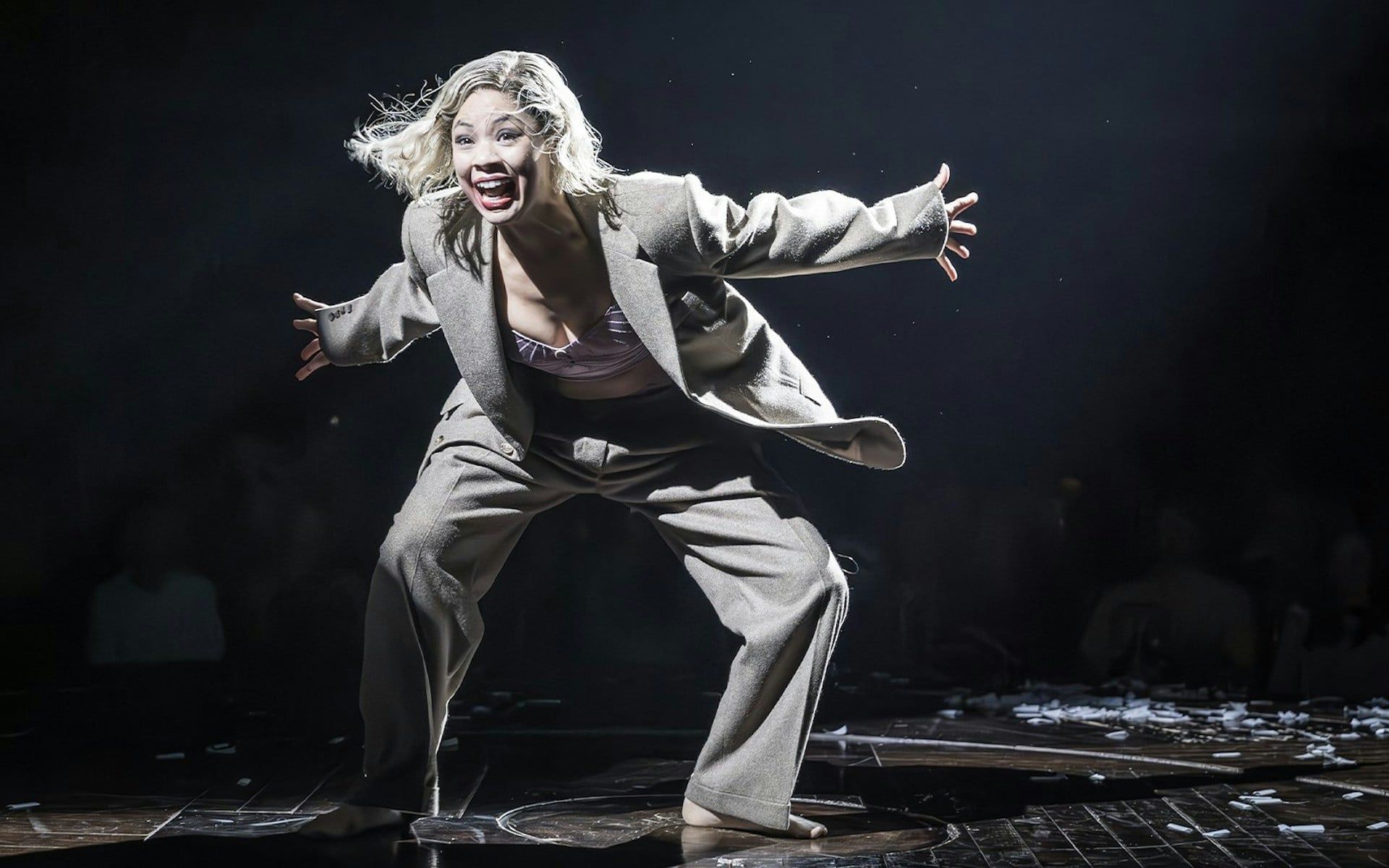 Performer on stage during Cabaret Westend show