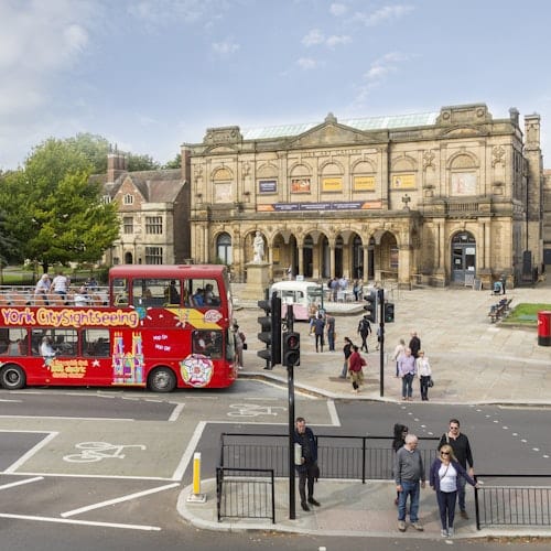 Hop-On Hop-Off Bus York — portrait