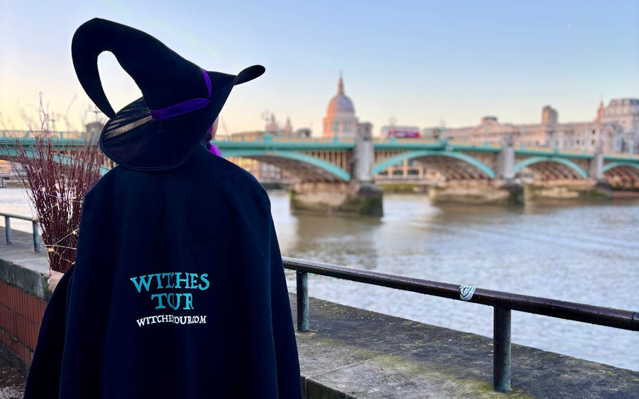 London Witches and History Bankside Walking Tour — main image