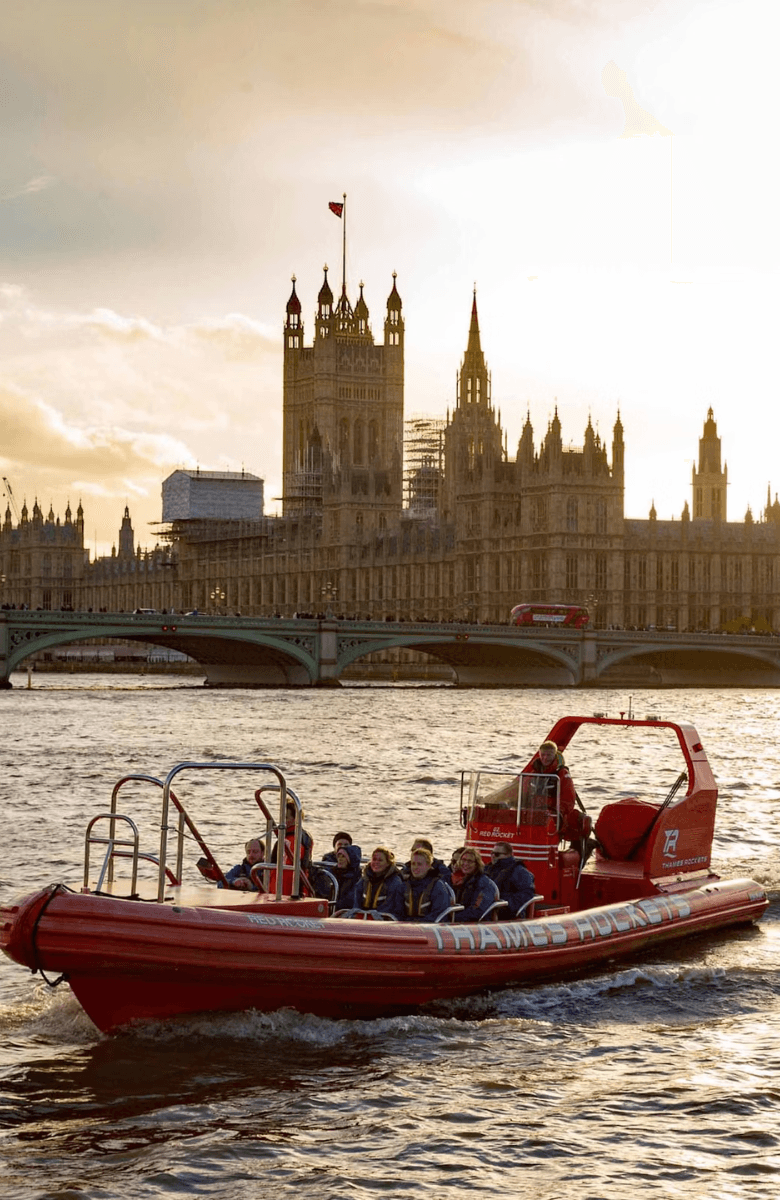 Thames Rockets: Speedboat Experience by Night — portrait