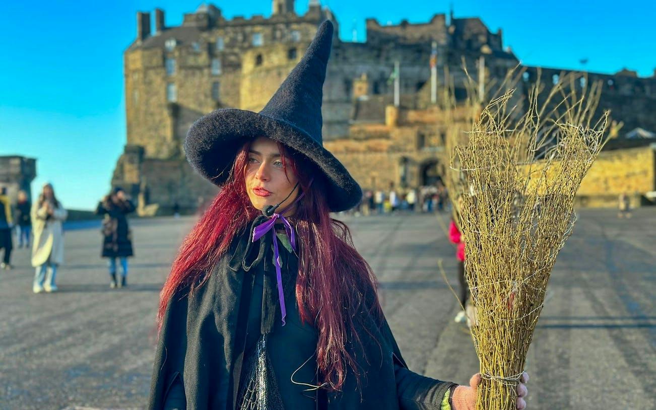 Edinburgh Witches and Haunted History Walking Tour — gallery photo