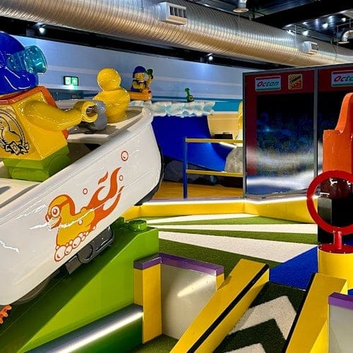 Legoland Adventure Golf — gallery 3