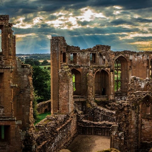 Kenilworth Castle and Elizabethan Garden: Entry Ticket — portrait