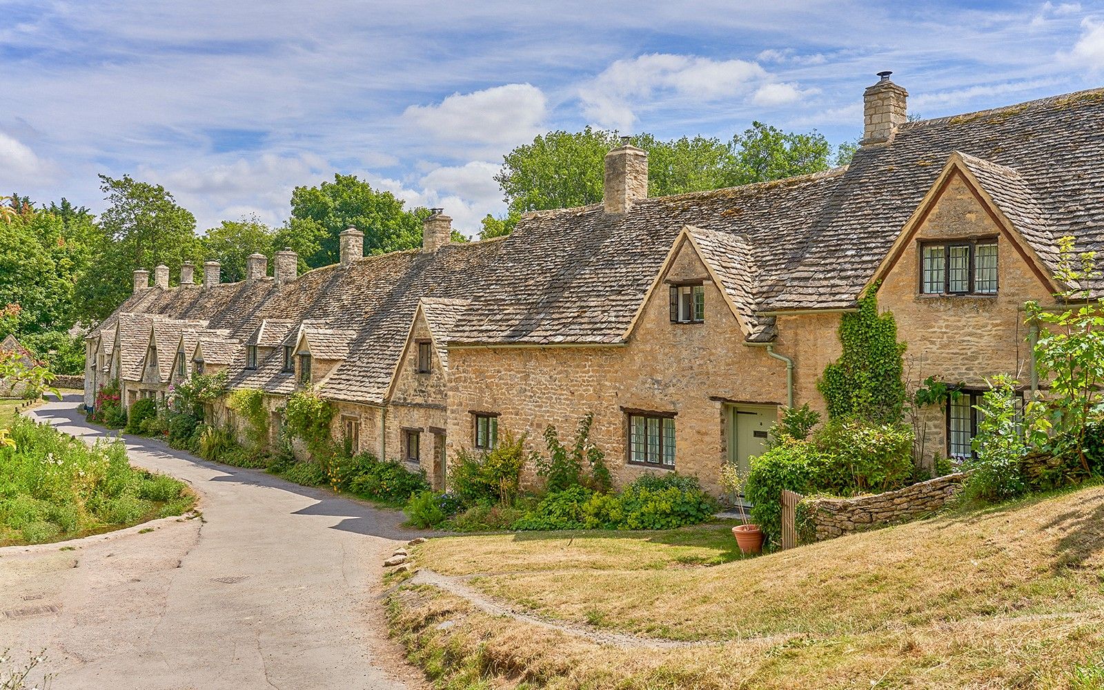 From London: Villages of The Cotswolds Small Group Day Tour — gallery 3