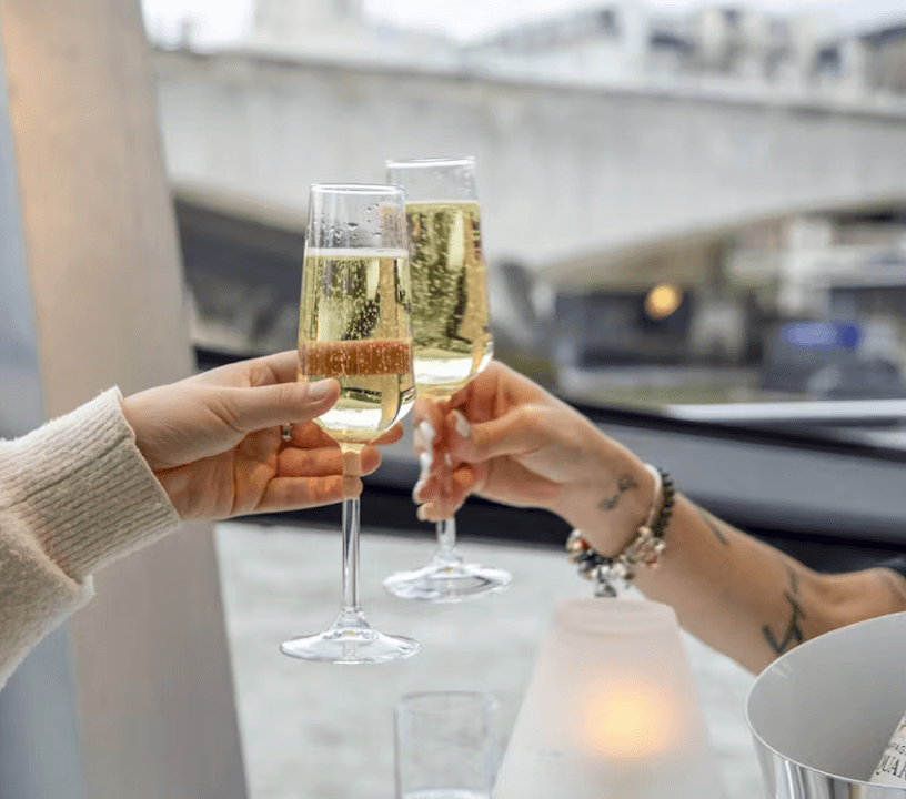 Thames River Dinner Cruise with Sunset Views and Drinks — gallery 3