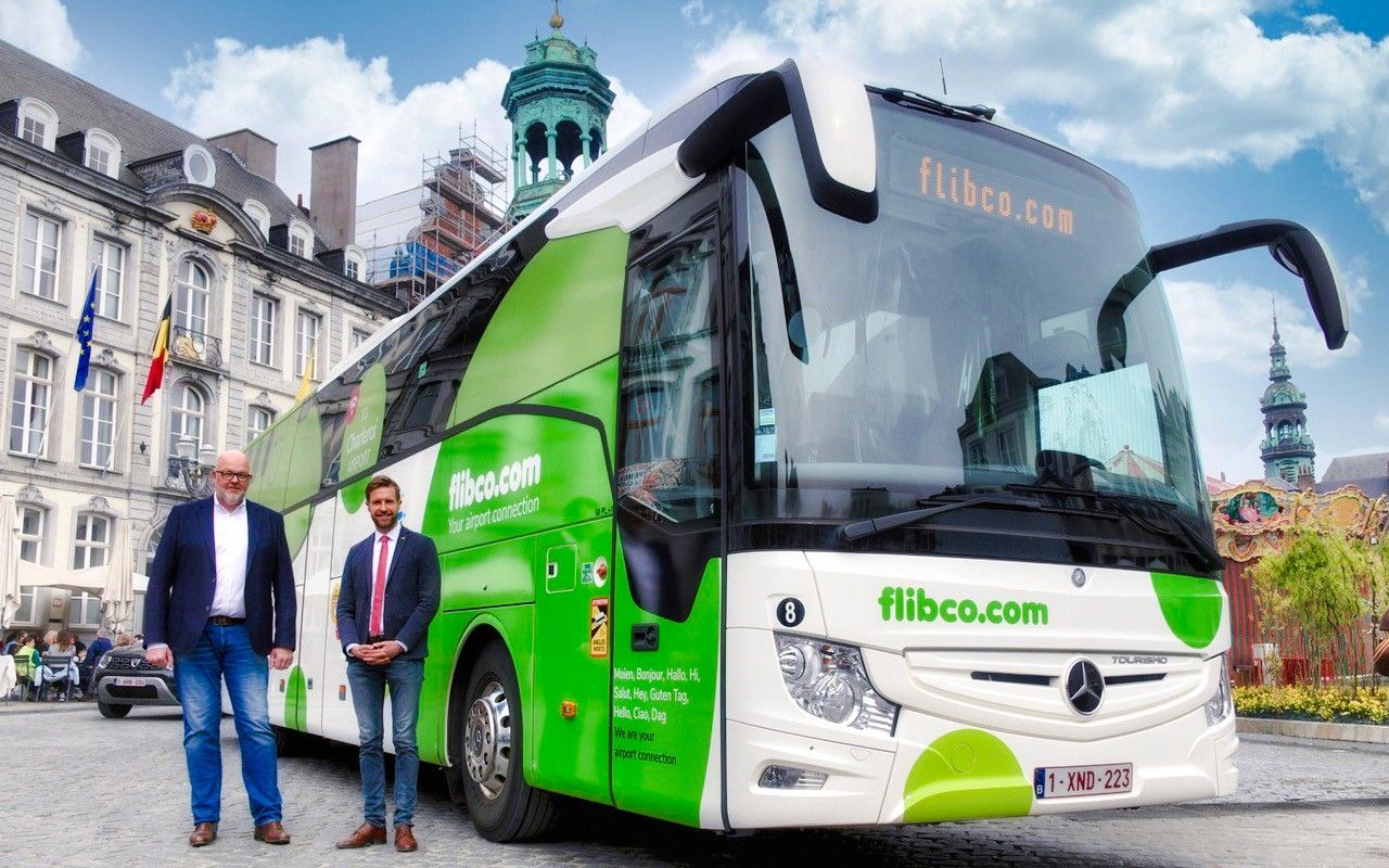 Bus Transfer: Flibco Transfers Between London Stansted Airport & London City — mobile
