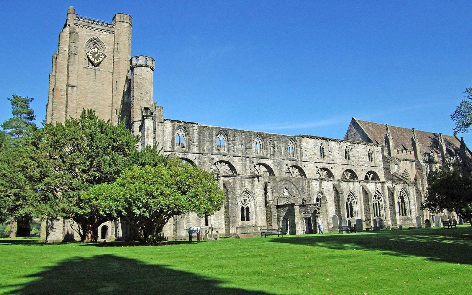 Day Tour Whisky & Waterfalls with Transfers from Edinburgh  & Distillery Entry — gallery 2