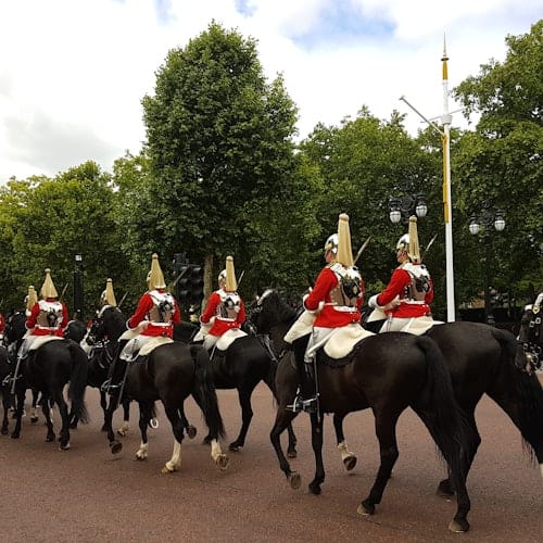 London: 30+ Top Sights Guided Walking Tour + The Shard Entry photo 3
