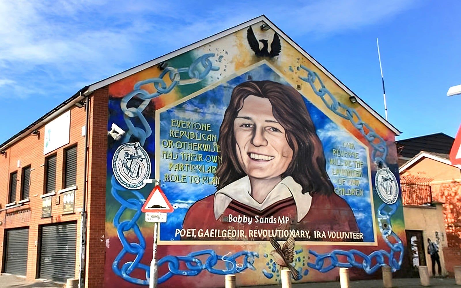 Guided Political Taxi Tour of Belfast — mobile