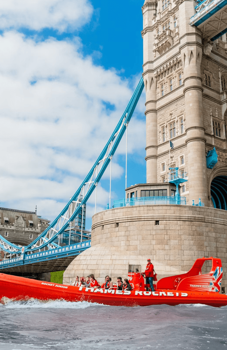 London: Thames Rockets Speedboat Experience — portrait