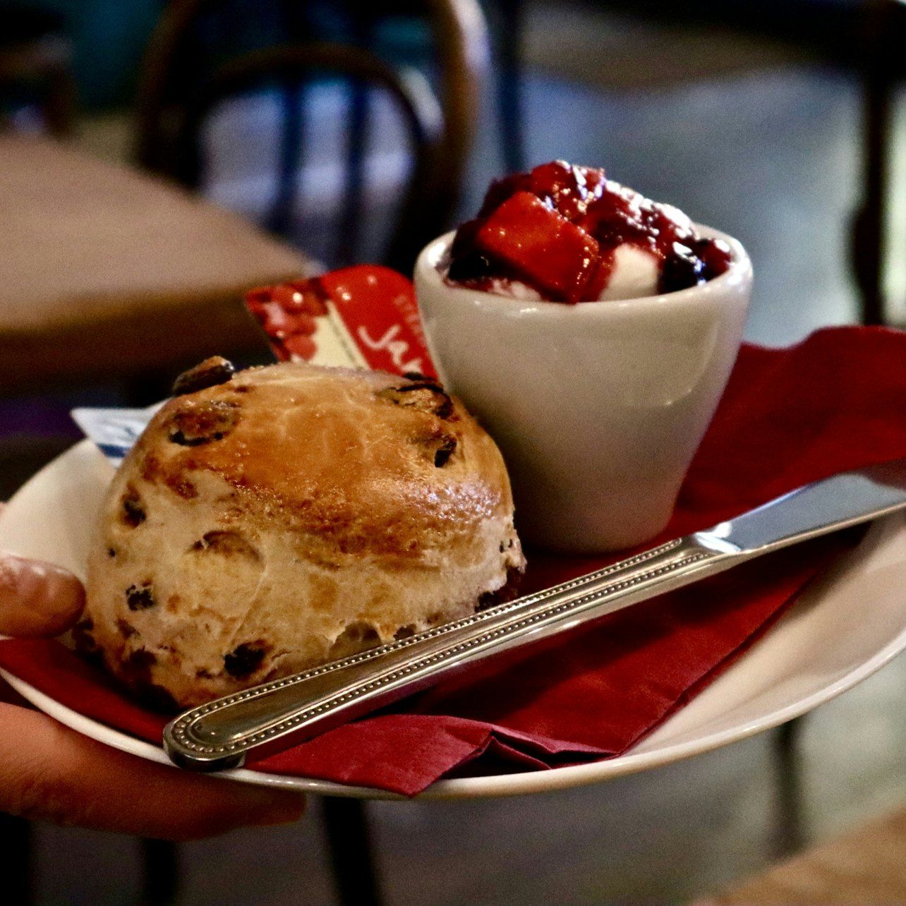 Edinburgh Old Town Guided Food Tour