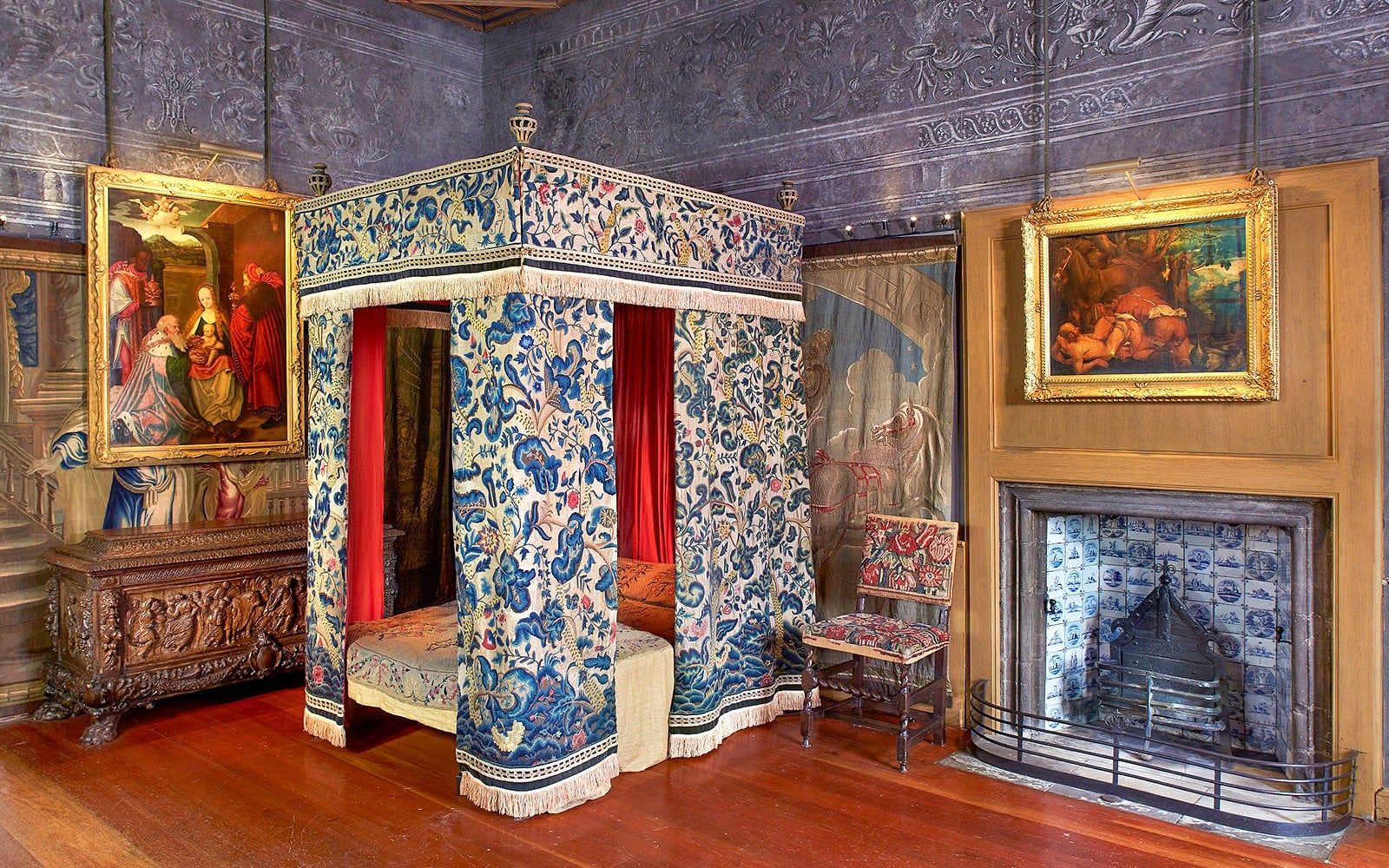 Palace of Holyroodhouse Entry Tickets — landscape