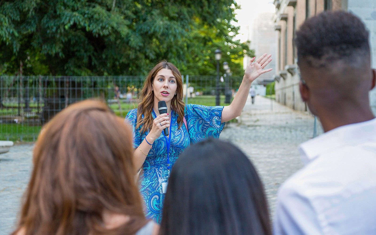 From London: Windsor Castle, Stonehenge & Bath Guided Tour with Access to Roman Bath — mobile