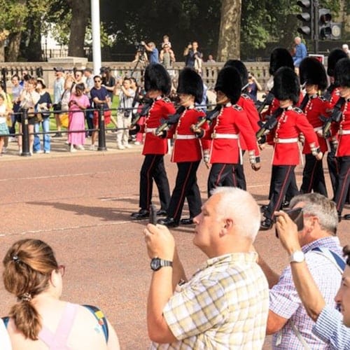 London: 30+ Top Sights Guided Walking Tour + St. Paul's Cathedral Entry — gallery 4