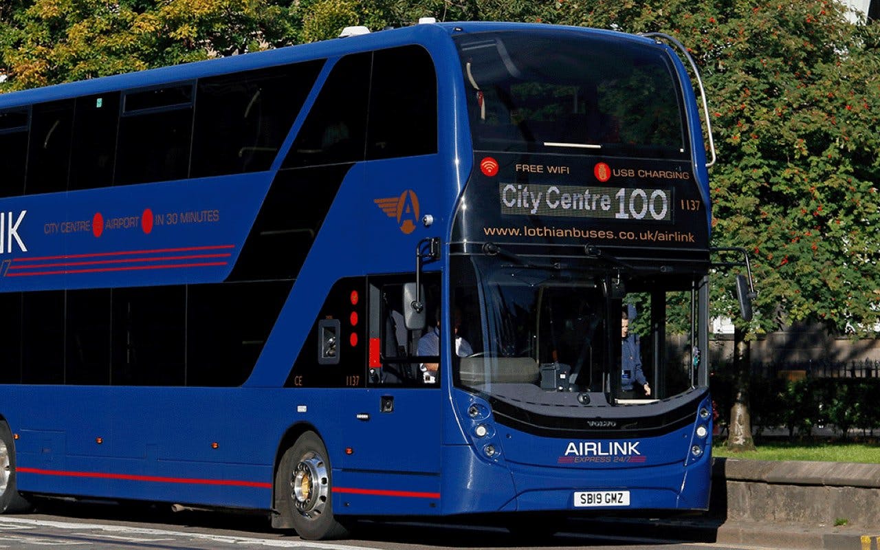 Airlink 100: One-Way/Same-Day Round-trip Bus Transfers Between Edinburgh Airport & Waverly Bridge Station