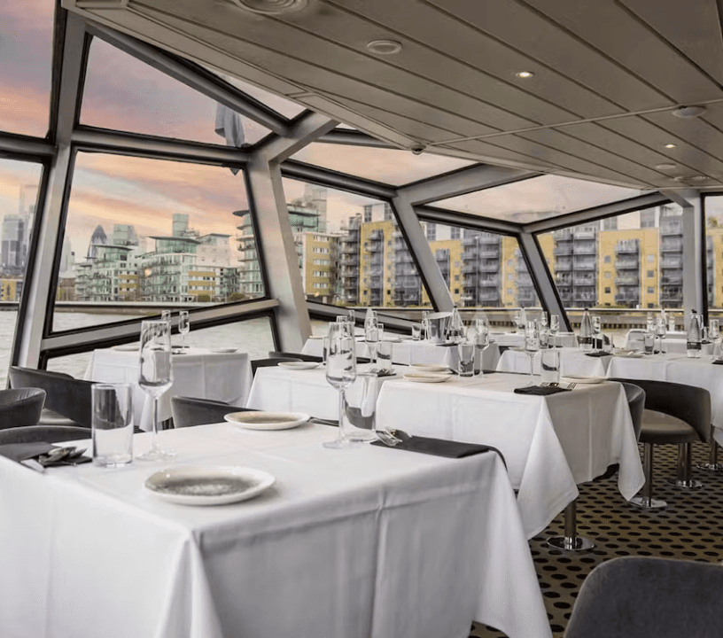 Thames River Dinner Cruise with Sunset Views and Drinks — gallery 1