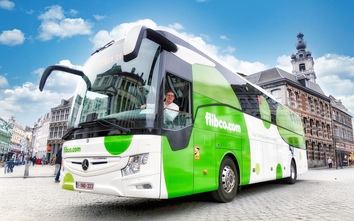 Bus Transfer: Flibco Transfers Between London Stansted Airport & London City — main image