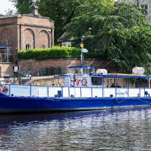 York: Fish & Chips Cruise — portrait