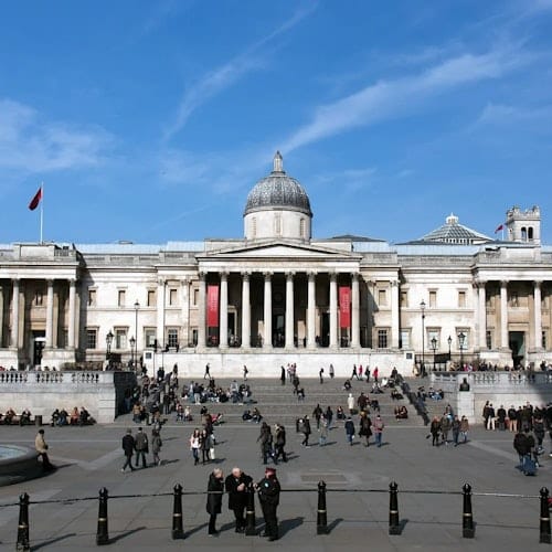 London: The Murder at Trafalgar Square Mystery Hunt