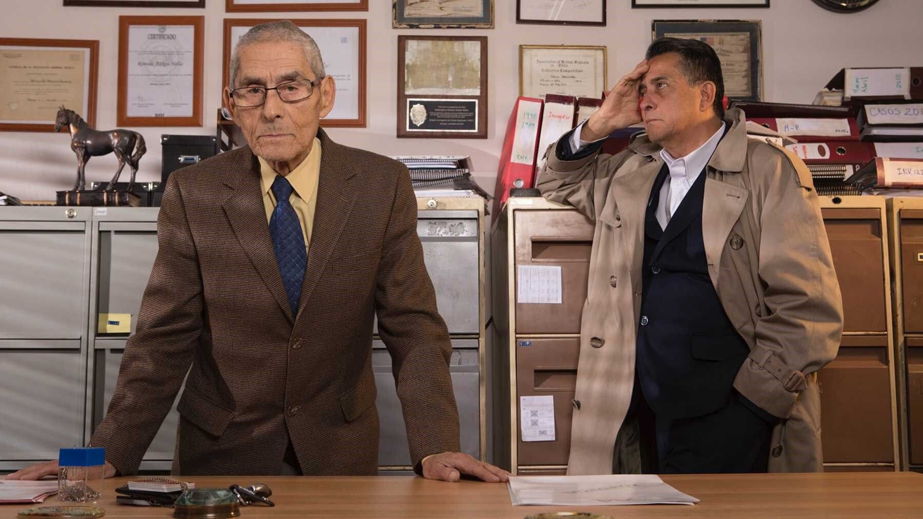 The Mole Agent (2020) backdrop
