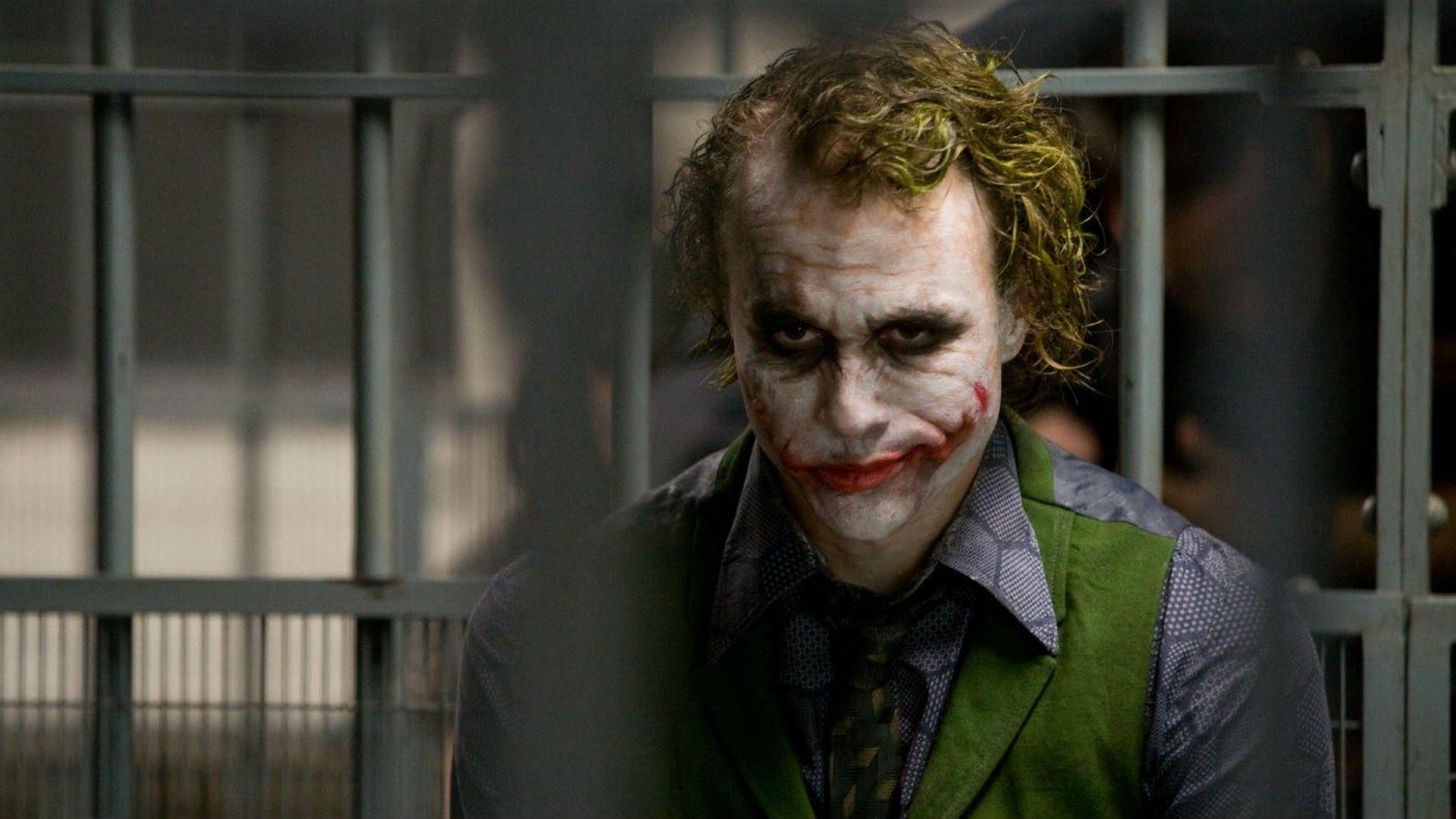 The Dark Knight (2008) backdrop