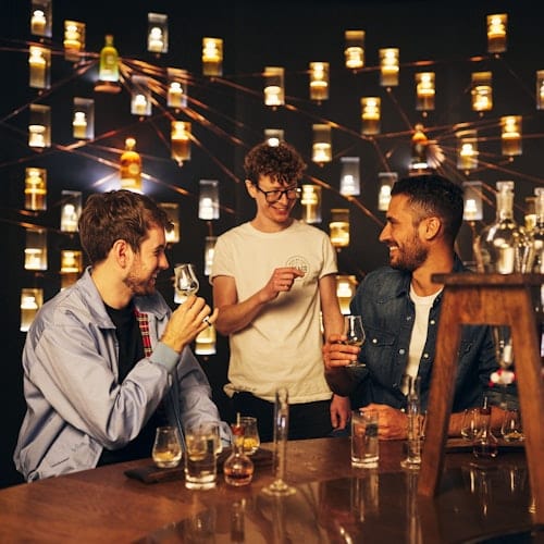Roe & Co Distillery: Flavours Experience + Drink tickets in Dublin